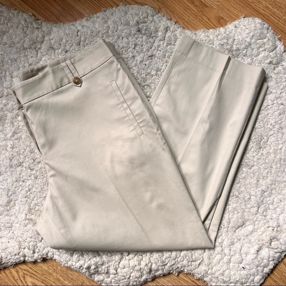 Ann Taylor Loft: Light Khaki Straight Legged Business Casual Cropped Capris/Trou - Picture 7 of 8